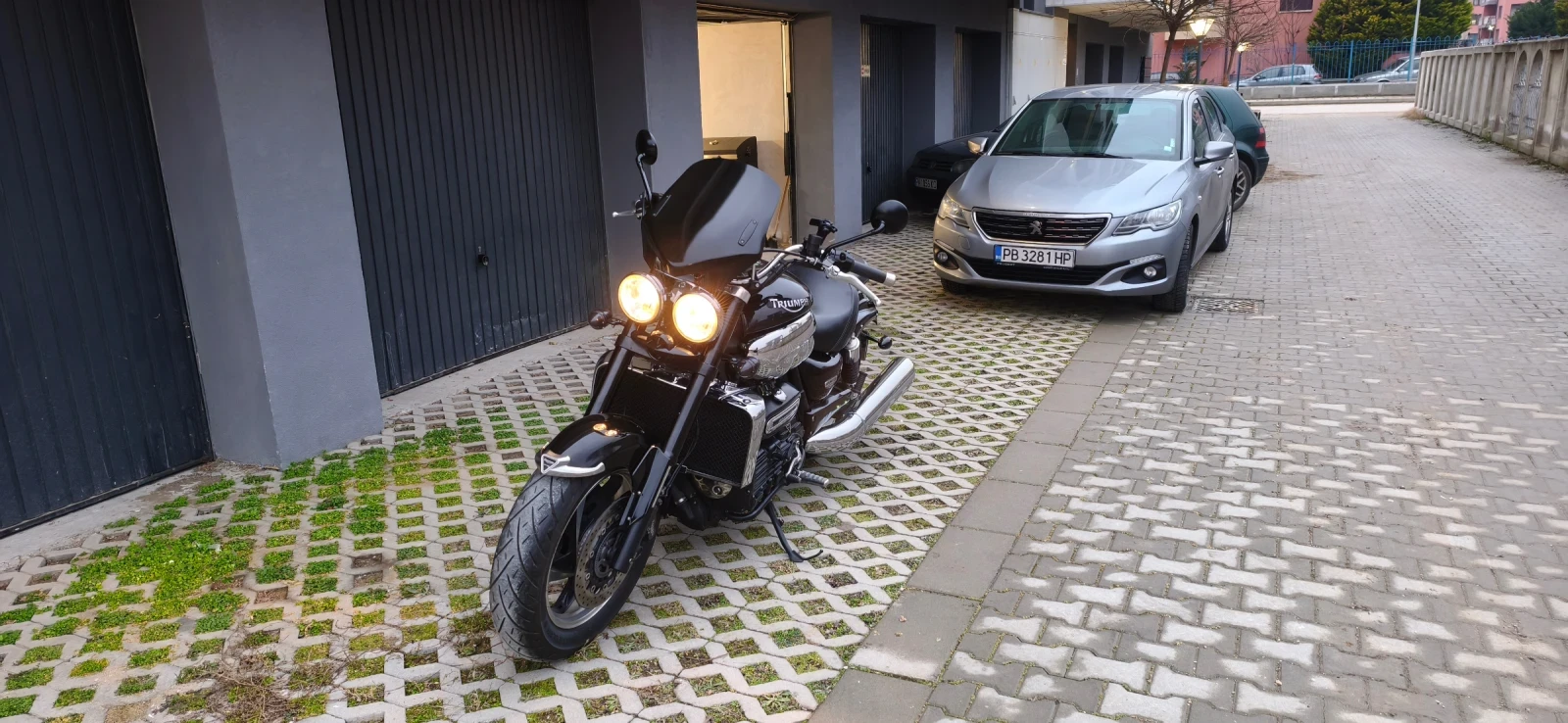 Triumph Rocket 3, снимка 2 - Мотоциклети и мототехника - 54806424