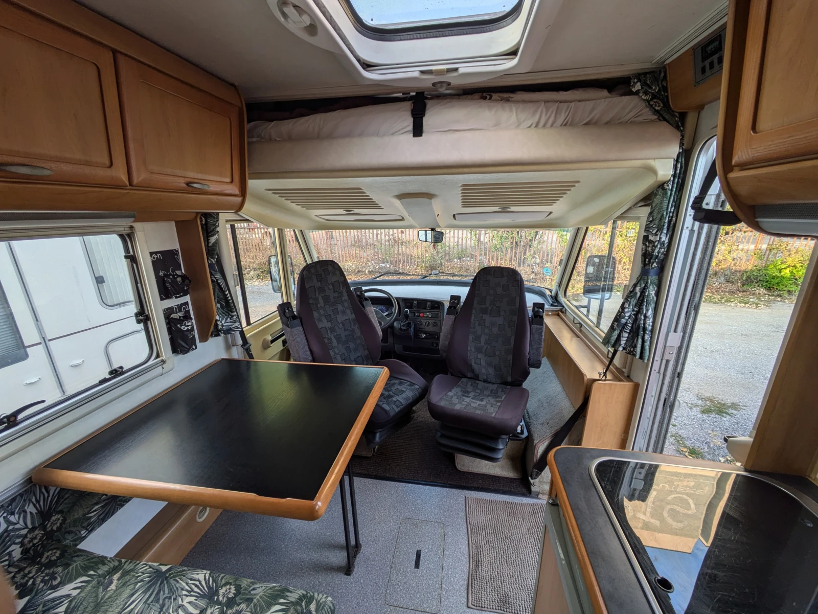 Кемпер HYMER / ERIBA B524 - изображение 6