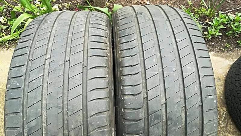 Гуми Летни 275/45R20, снимка 1 - Гуми и джанти - 25305934