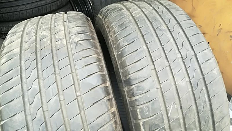 Гуми Летни 225/55R16, снимка 2 - Гуми и джанти - 25713905