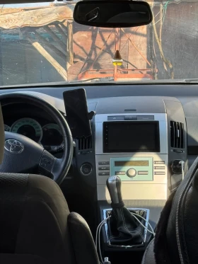 Toyota Corolla verso, снимка 9