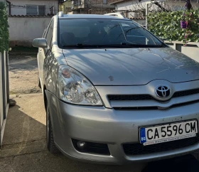 Toyota Corolla verso, снимка 2
