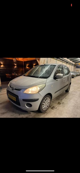 Hyundai I10 1.1 / Климатик/ Нов Внос, снимка 16