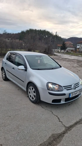 VW Golf 2.0 тди - 2500 € / 4889.57 лв. - 40350264 7