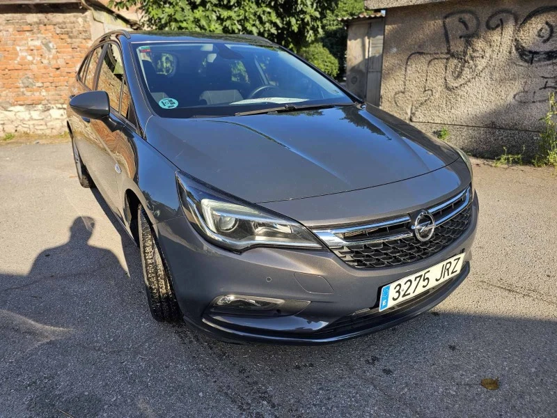 Opel Astra 1.6 CDTI EURO 6 РЕГИСТРИРАН, снимка 4 - Автомобили и джипове - 48031844