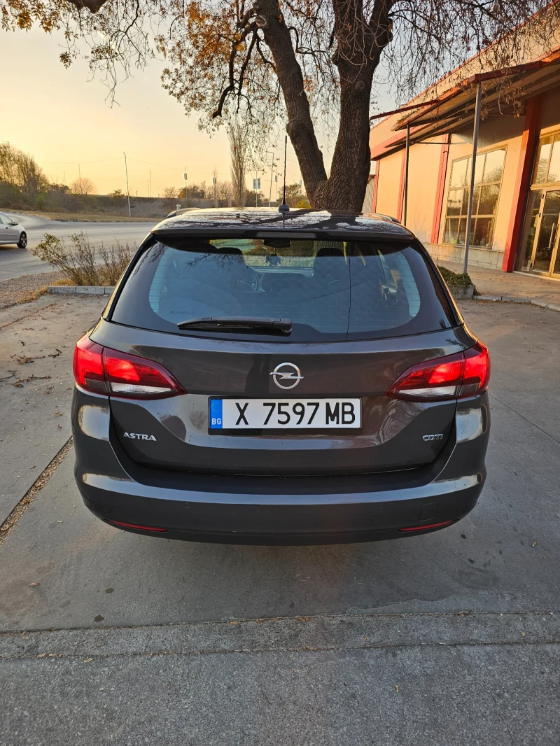 Opel Astra 1.6 CDTI EURO 6 РЕГИСТРИРАН, снимка 6 - Автомобили и джипове - 48396515