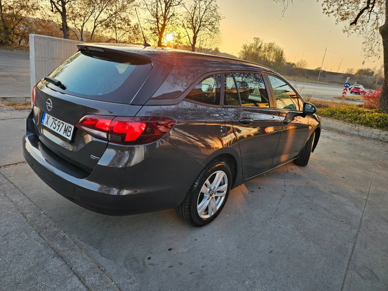 Opel Astra 1.6 CDTI EURO 6 РЕГИСТРИРАН, снимка 8 - Автомобили и джипове - 48396515