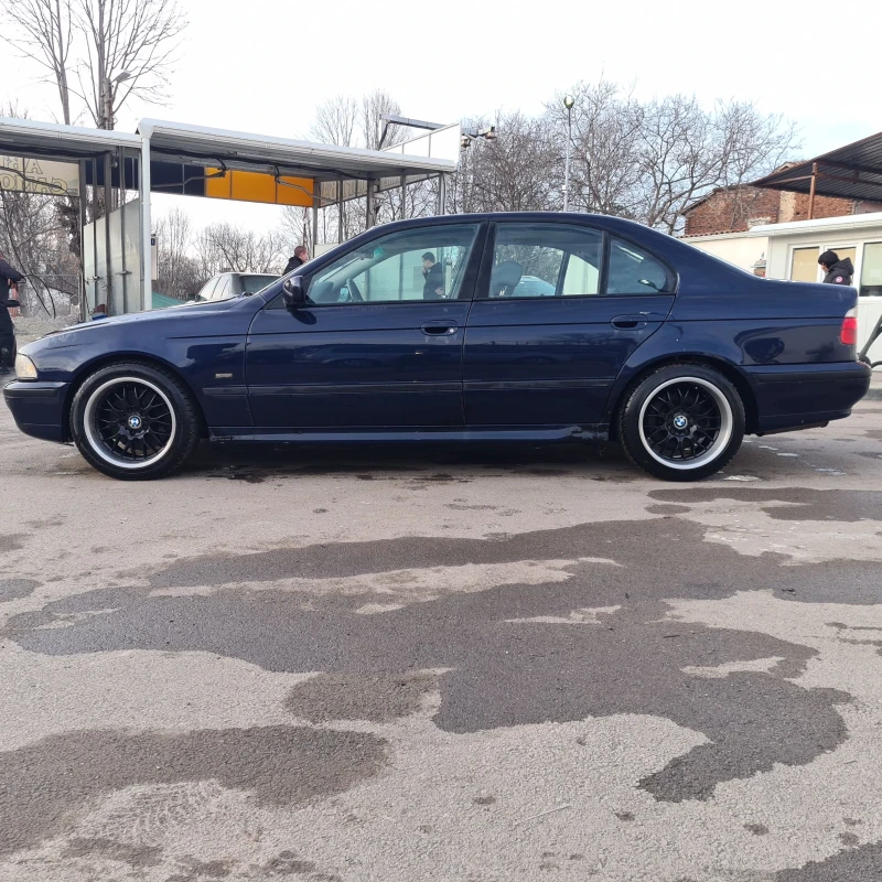 BMW 540, снимка 1 - Автомобили и джипове - 47783908