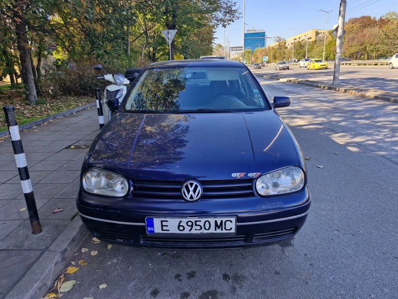 VW Golf, снимка 2 - Автомобили и джипове - 48789319