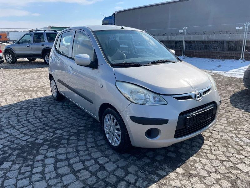 Hyundai I10 1.1 / Климатик/ Нов Внос, снимка 3 - Автомобили и джипове - 49557118