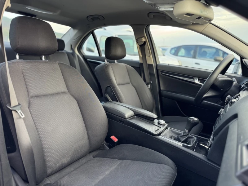 Mercedes-Benz C 180 KOMPRESSOR -10%, снимка 12 - Автомобили и джипове - 52391818