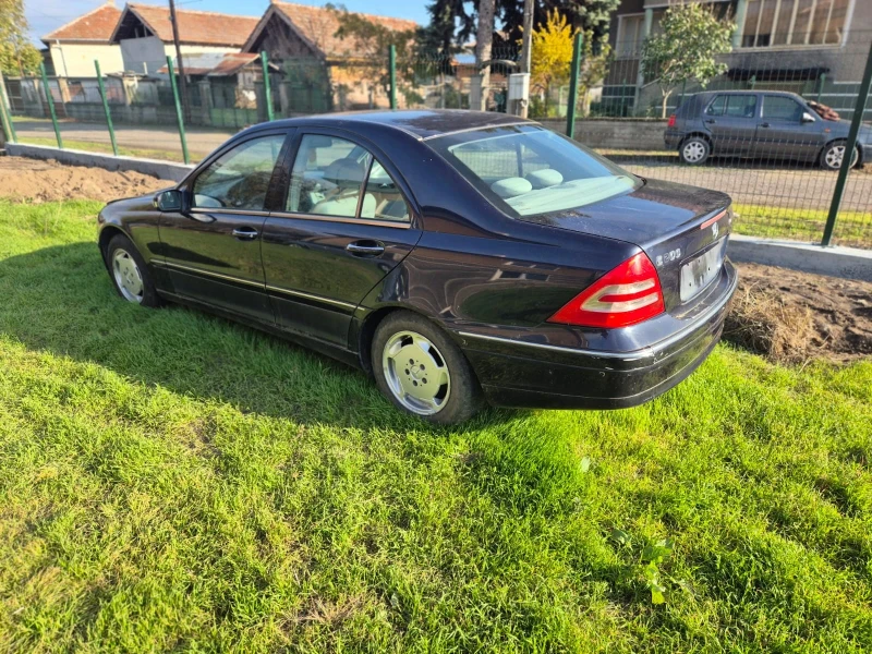 Mercedes-Benz C 200 Gas/benzin , снимка 2 - Автомобили и джипове - 52923302