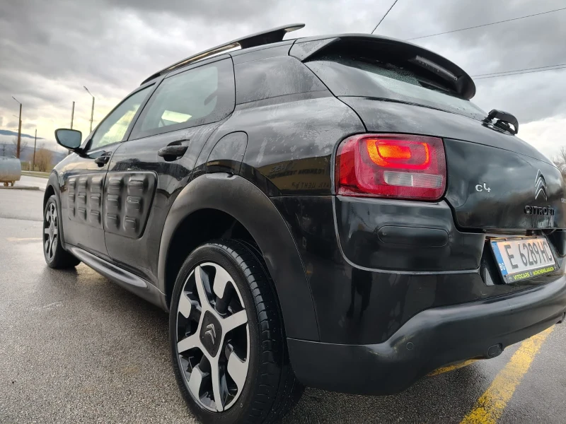 Citroen C4 Cactus, снимка 9 - Автомобили и джипове - 53076112