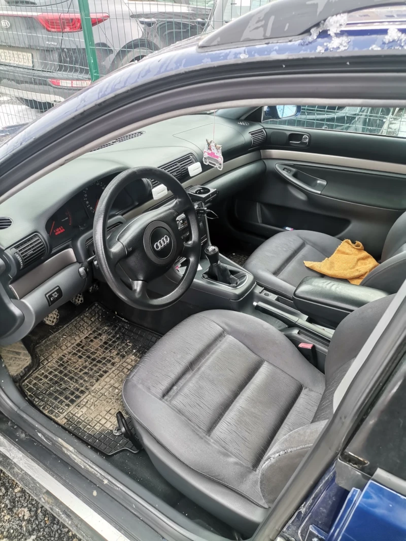 Audi A4 1.9TDI, снимка 9 - Автомобили и джипове - 53580744