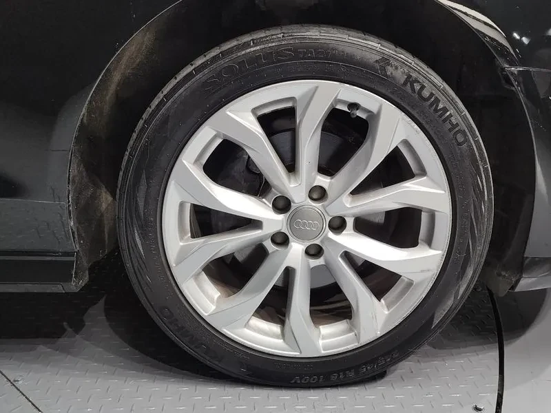 Audi A6 2.0 TDI, снимка 5 - Автомобили и джипове - 53685658