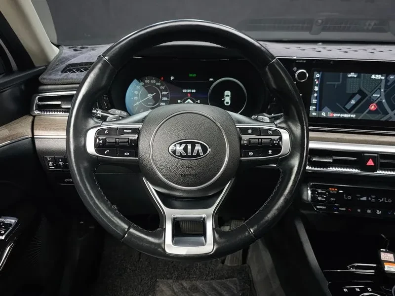 Kia K5 2.0 NOBLESSE, снимка 13 - Автомобили и джипове - 55089125