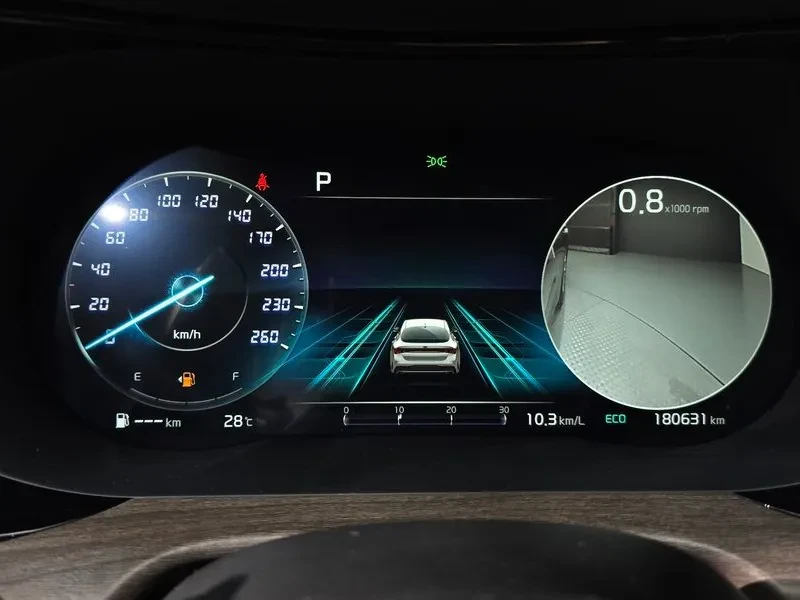 Kia K5 2.0 Noblesse, снимка 7 - Автомобили и джипове - 55739388