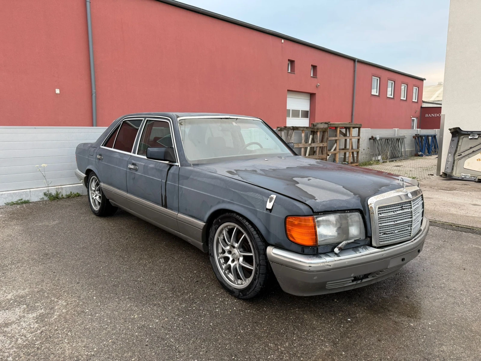 Mercedes-Benz 126 S560, снимка 1