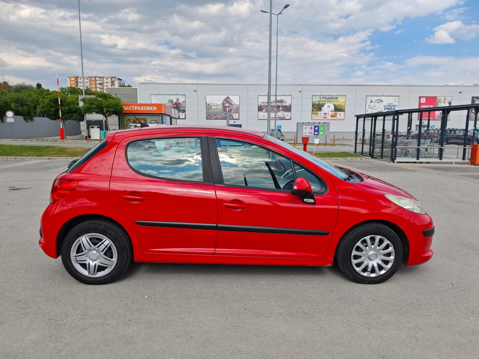 Peugeot 207 1.4i - изображение 4