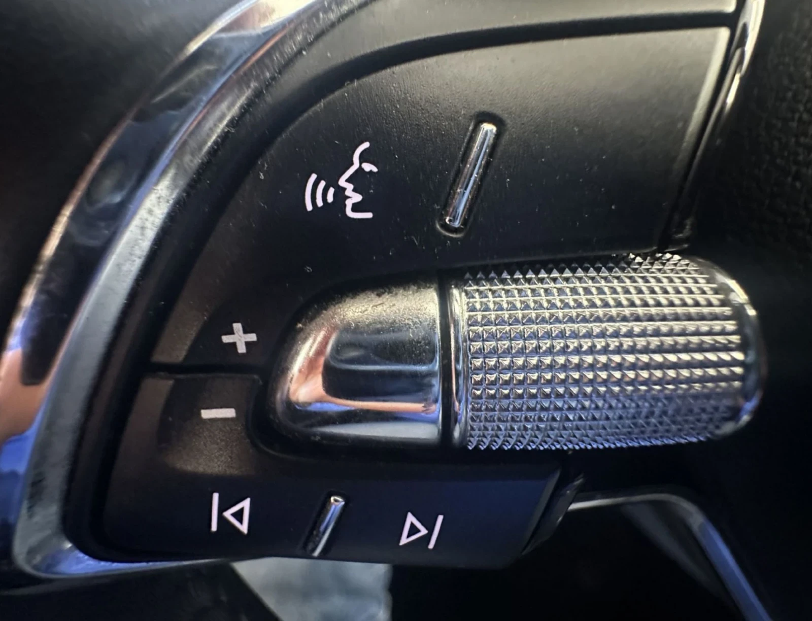 Skoda Octavia 1, 5 TSI. KAMERA.LED.NAVI - изображение 10