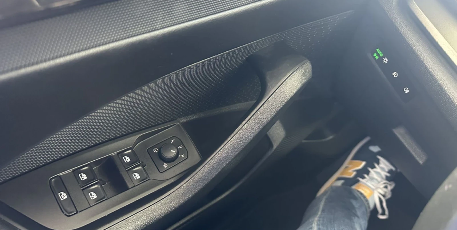 Skoda Octavia 1, 5 TSI. KAMERA.LED.NAVI - изображение 6