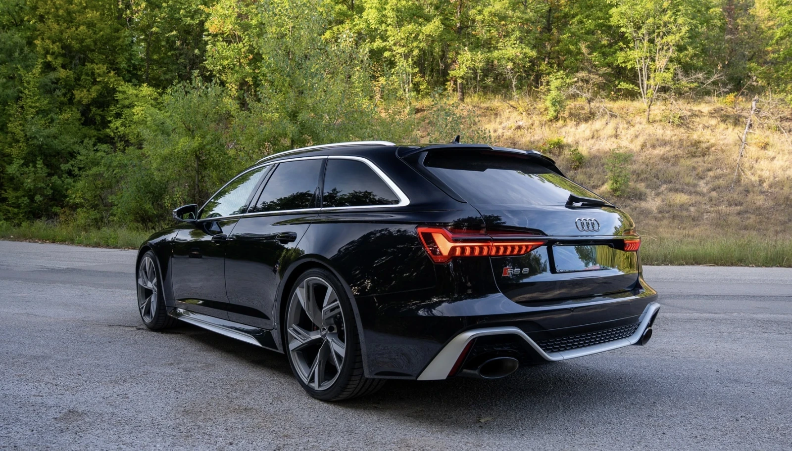 Audi Rs6 600HP/CERAMIC/PANO/B&0/ALCANTARA  - изображение 5