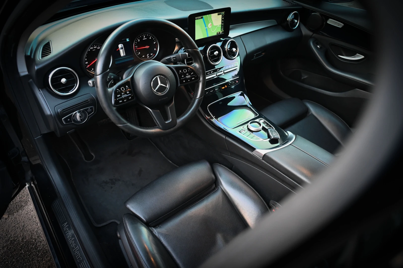 Mercedes-Benz C 200 FACELIFT 9G-tronic - изображение 9