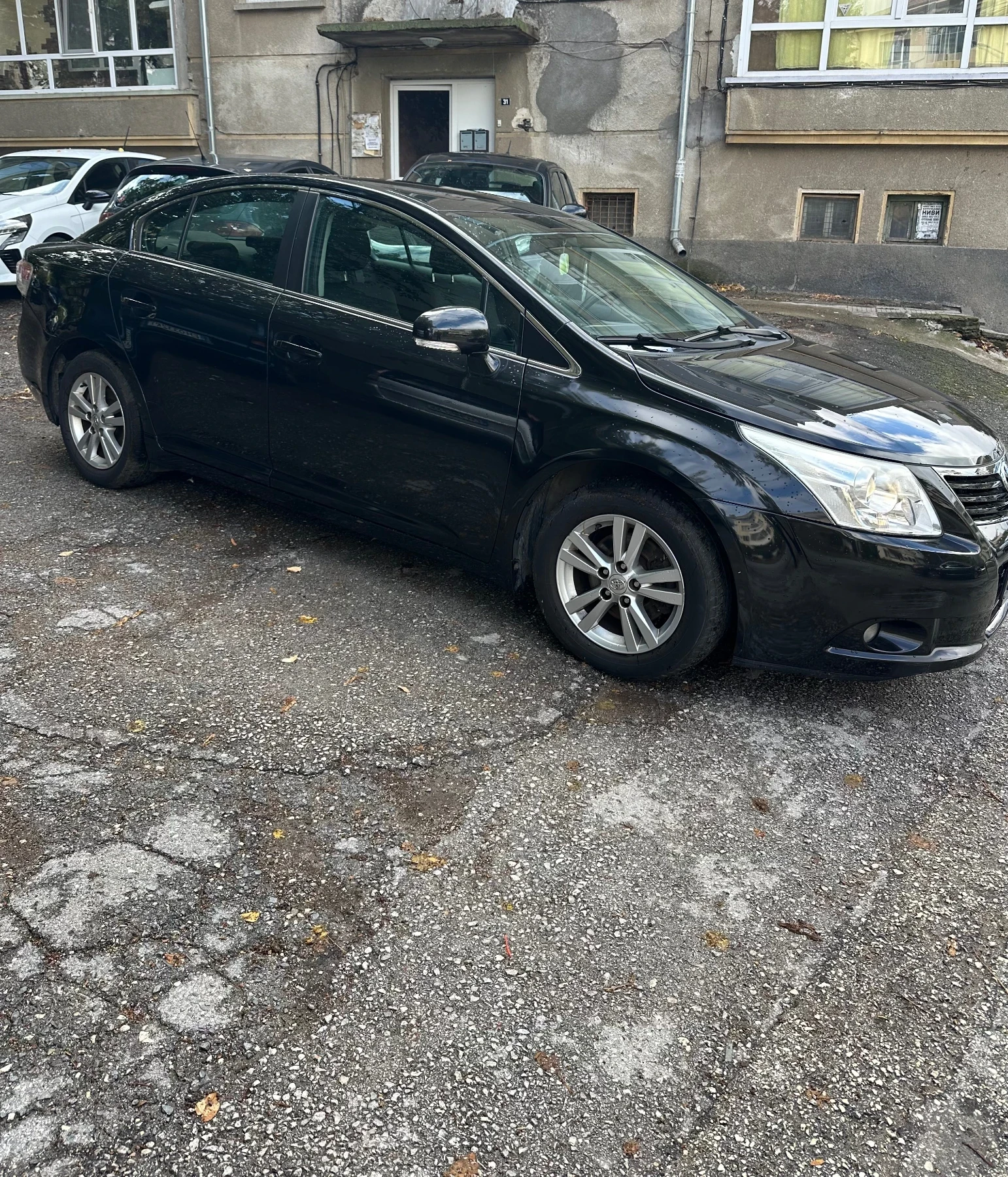 Toyota Avensis 1.8 VVT-I - изображение 3