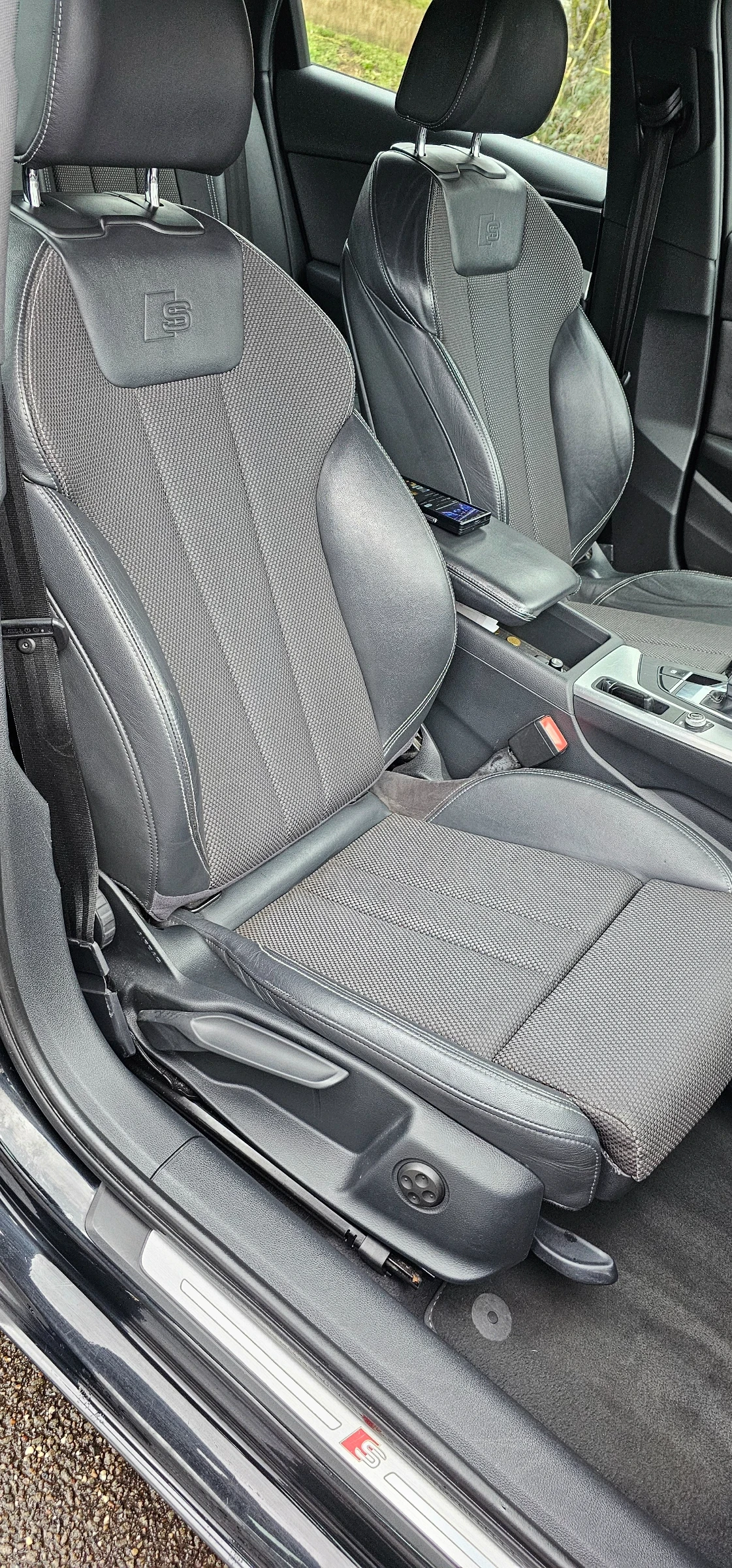 Audi A4 3.0tdi  S-line  Lizing Top- Full digital, снимка 8 - Автомобили и джипове - 53766415