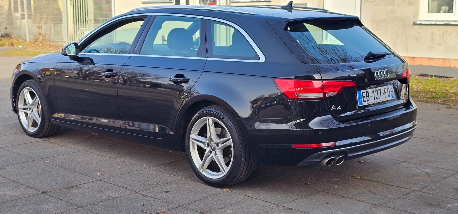 Audi A4 3.0tdi  S-line  Lizing Top- Full digital, снимка 4 - Автомобили и джипове - 53766415