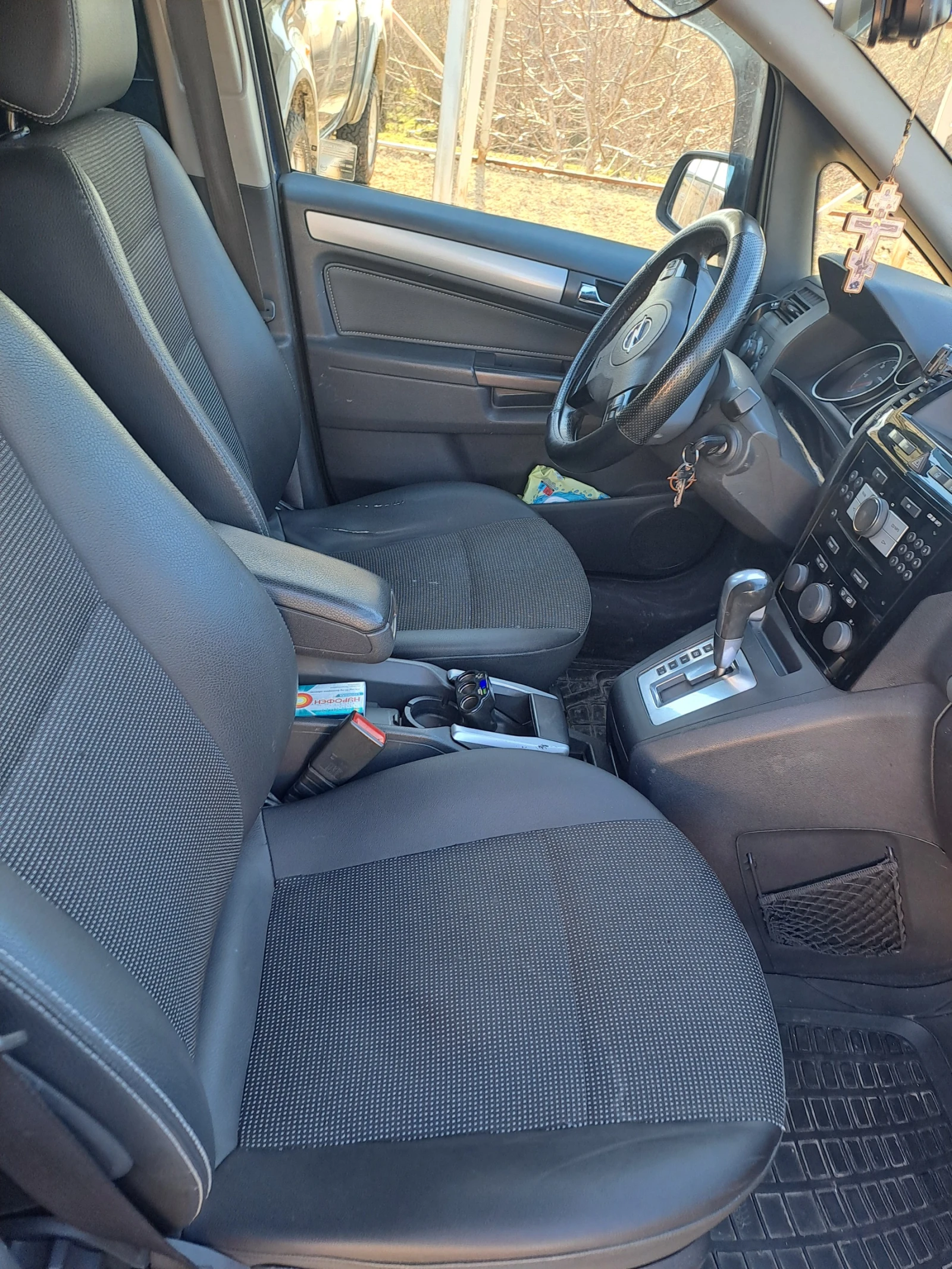 Opel Zafira Zafira, снимка 6 - Автомобили и джипове - 53785838