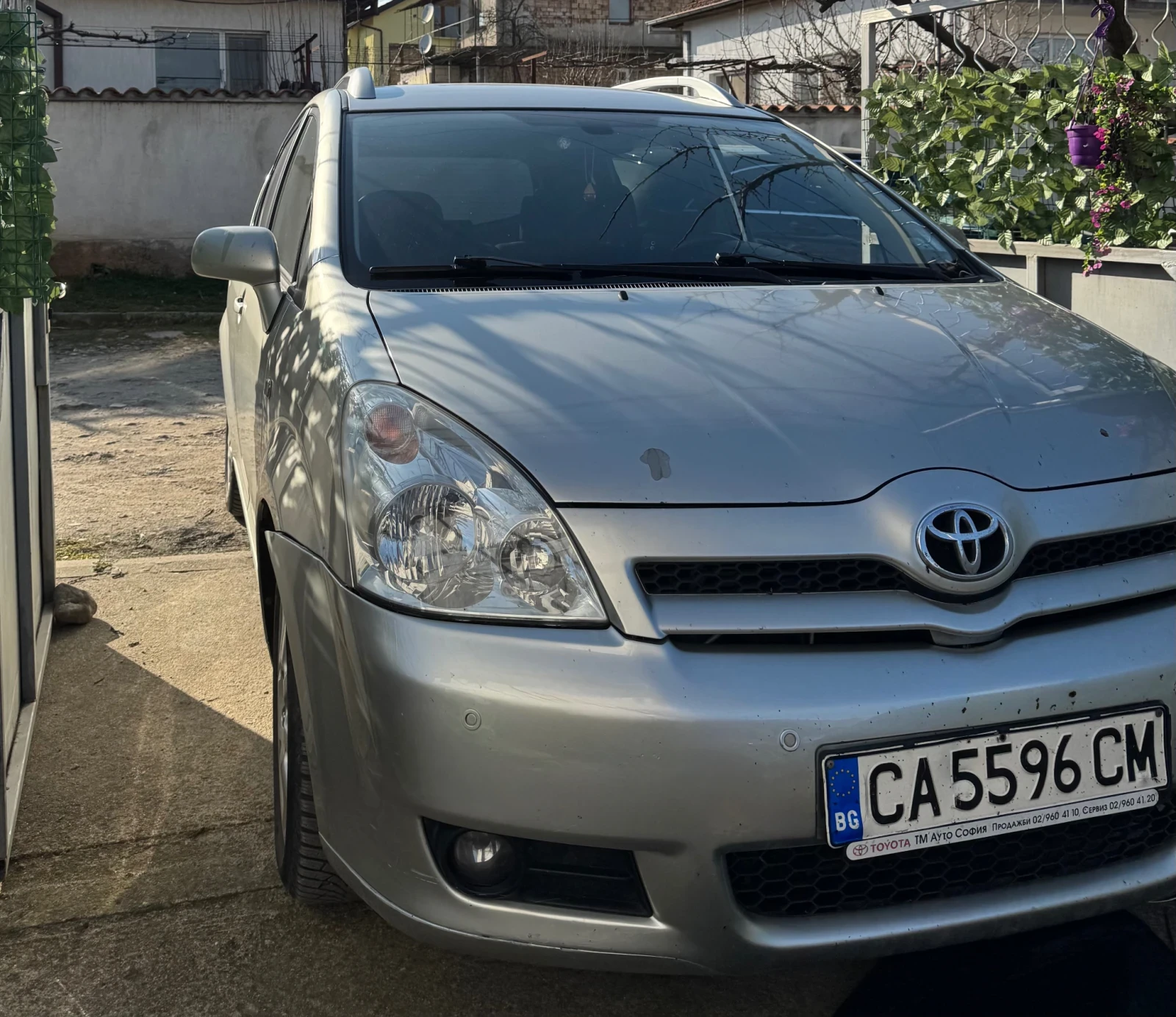 Toyota Corolla verso, снимка 2 - Автомобили и джипове - 53847872