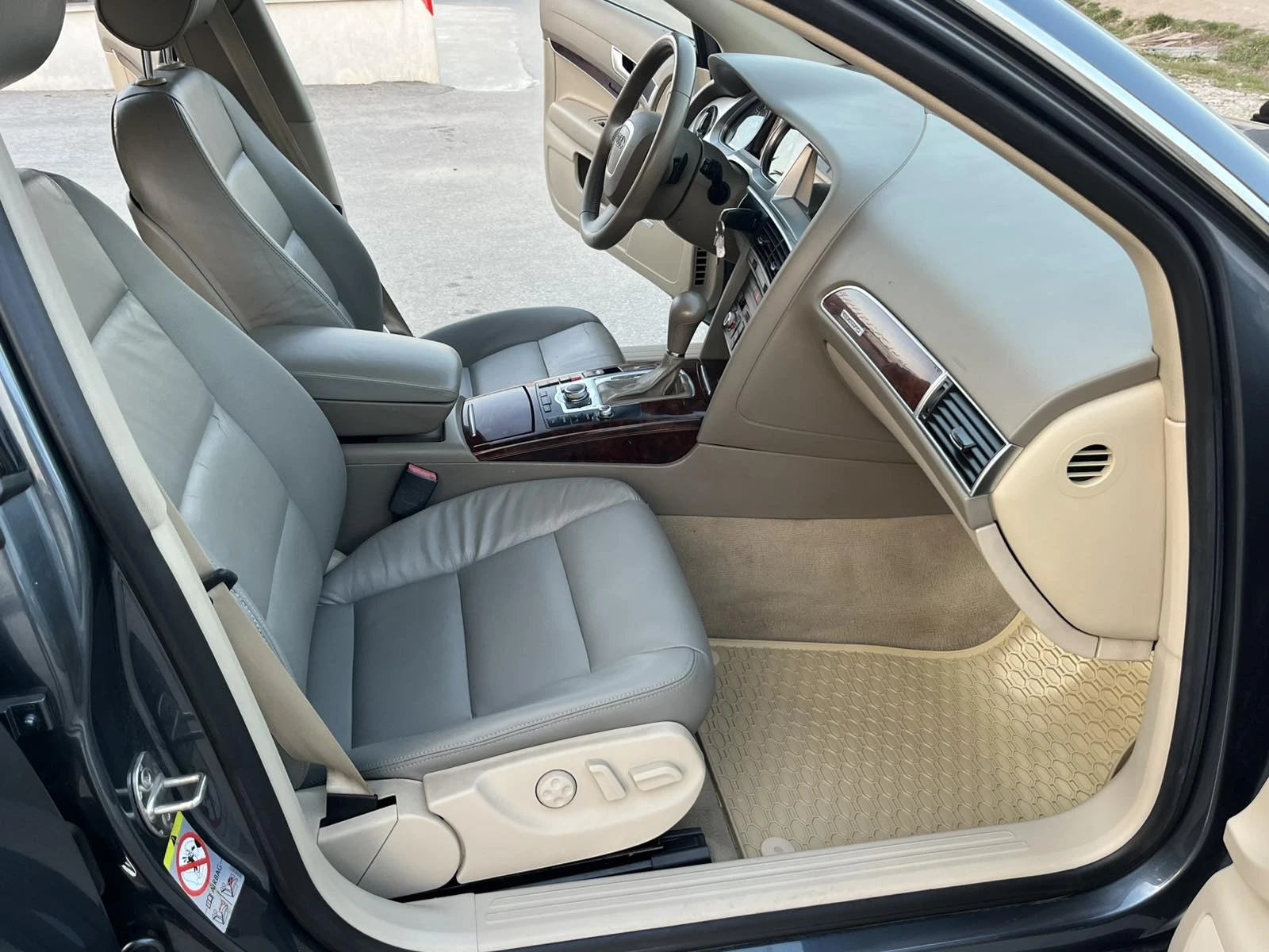 Audi A6 4.2FSI 350кс QUATTRO NAVI КСЕНОН BOSE ШВЕЙЦАРИЯ, снимка 10 - Автомобили и джипове - 53850596