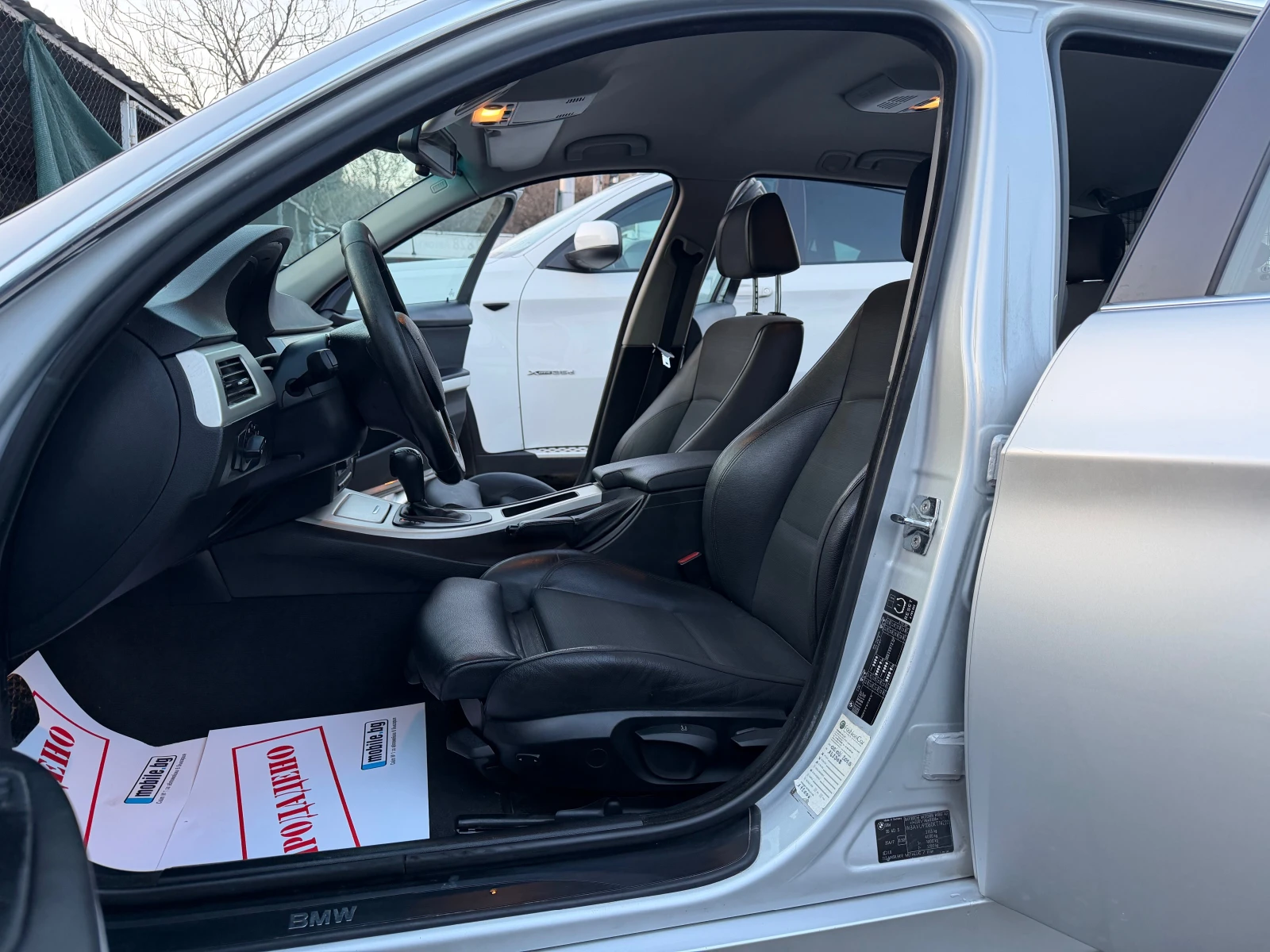 BMW 330 D 231HP AVTOMAT SPORT XENON KOJA RECARO NOVA 2008G, снимка 11 - Автомобили и джипове - 53865504