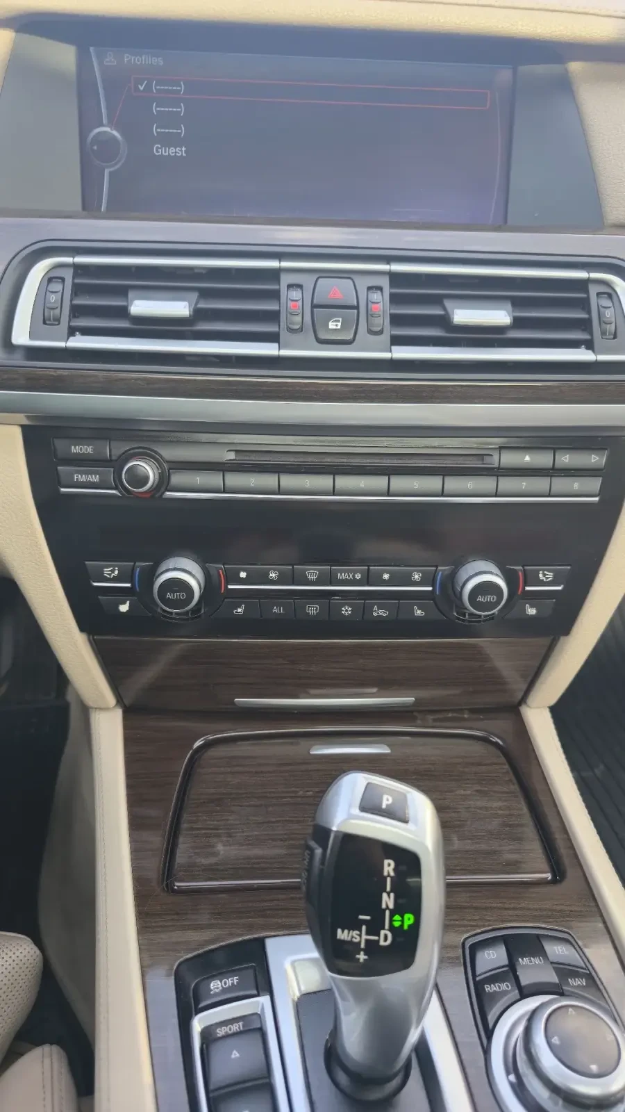 BMW 750 Li, снимка 15 - Автомобили и джипове - 54067814