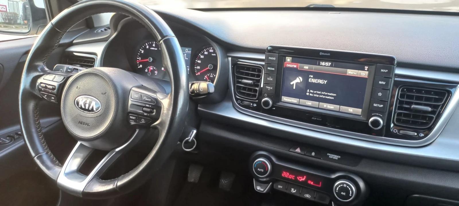 Kia Rio 1.25i, снимка 12 - Автомобили и джипове - 54622124