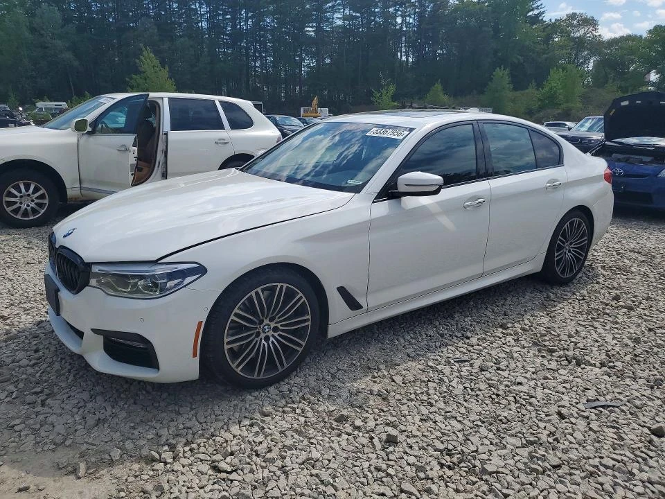 BMW 540 XI M PACK| SOFT CLOSE| GESTURE| HARMAN| ЩОРИ, снимка 3 - Автомобили и джипове - 54741640