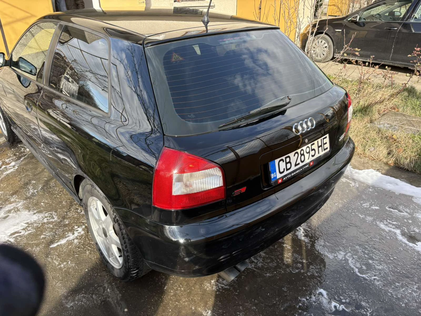 Audi A3 1.8 T, снимка 6 - Автомобили и джипове - 54824418
