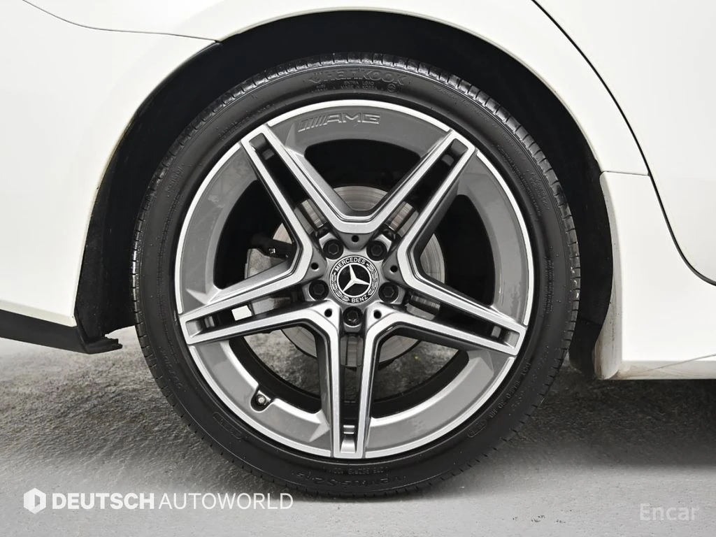 Mercedes-Benz CLS 300 4MATIC* �������* ���������* BURMESTER | Mobile.bg � ����������� 10