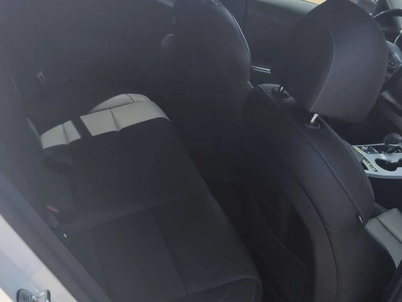 Kia Stinger * AWD * CARFAX * ЦЕНА ДО БГ, снимка 15 - Автомобили и джипове - 55014051