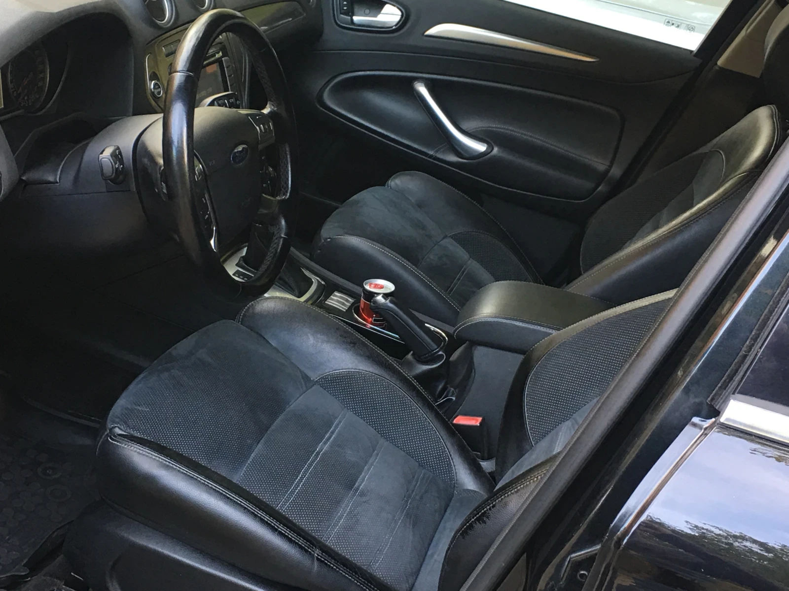 Ford Mondeo Titanium, снимка 12 - Автомобили и джипове - 55630244