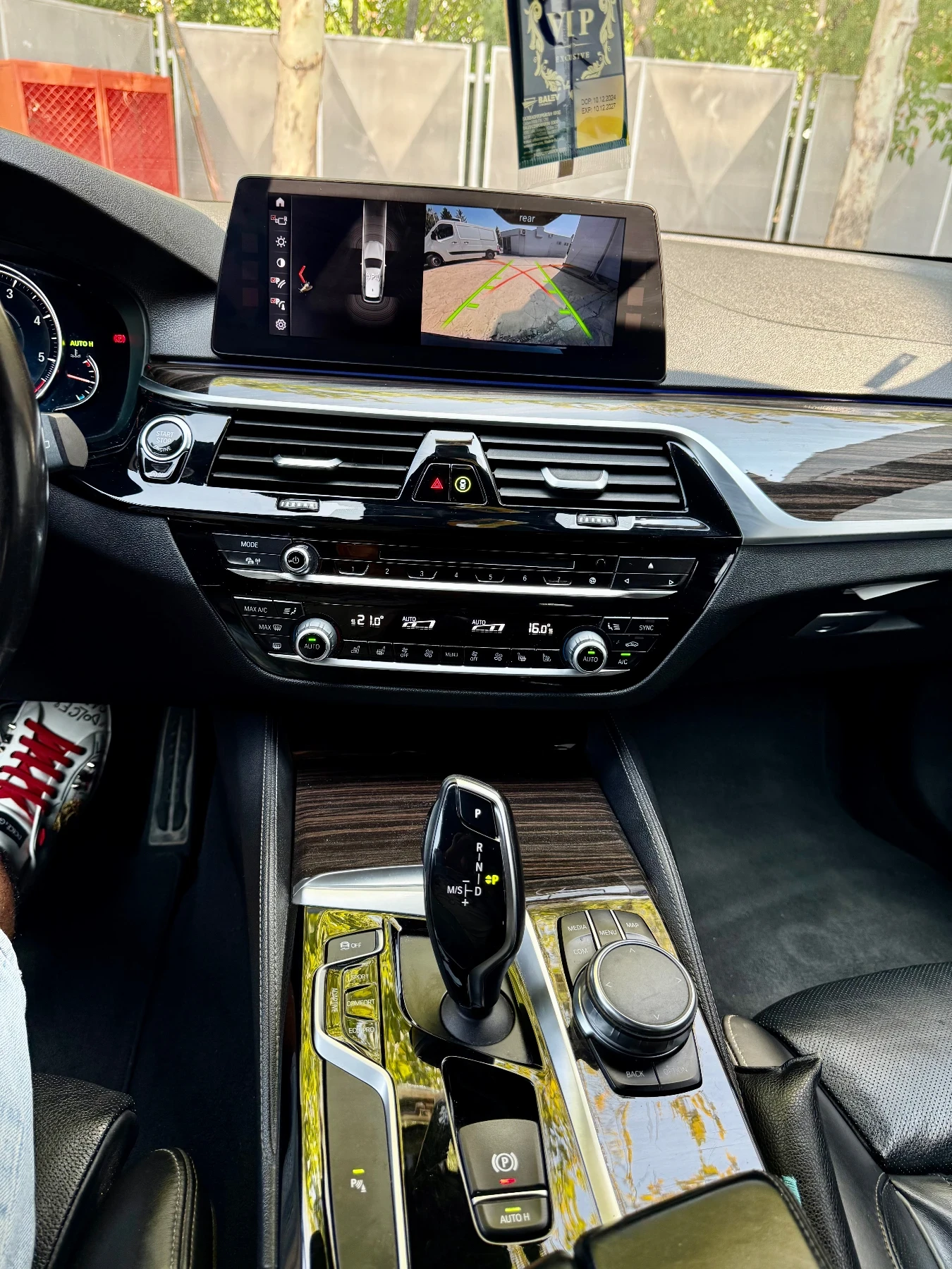 BMW 530 D xDrive Личен автомобил 185 000КМ, снимка 11 - Автомобили и джипове - 55775654