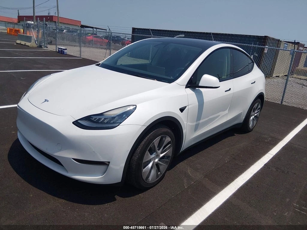 Tesla Model Y LONG RANGE DUAL MOTOR ALL WHEEL DRIVE * CARFAX * , снимка 3 - Автомобили и джипове - 55877854