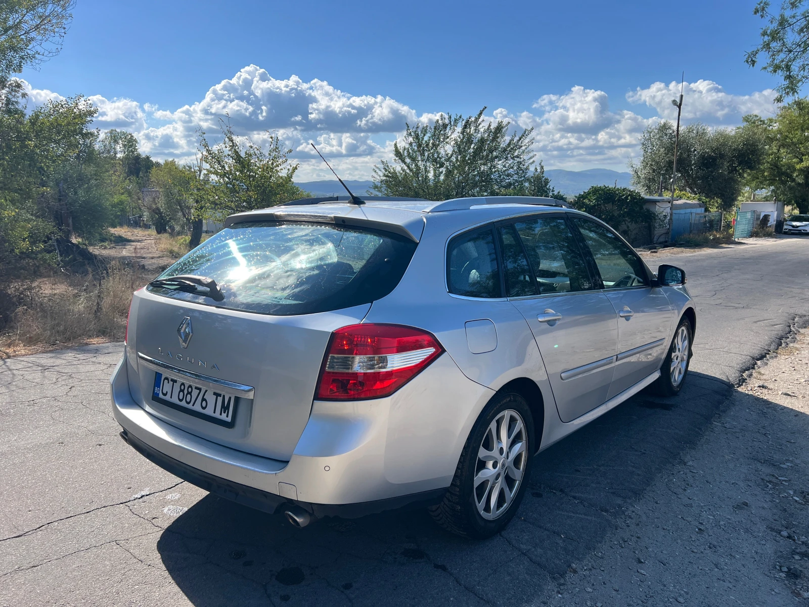 Renault Laguna 2.0 DCI 150, снимка 3 - Автомобили и джипове - 55975246