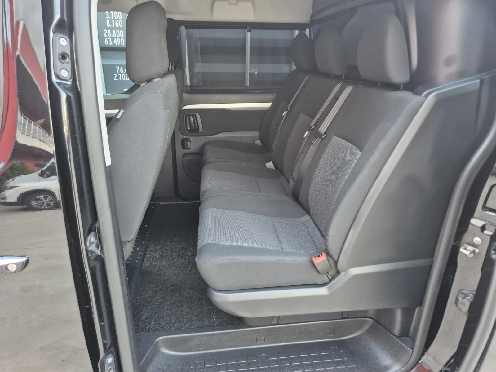 Peugeot Expert 2.0HDI* 177ps* NAVI* AVTOMAT* FULL* , снимка 12 - Автомобили и джипове - 56261486