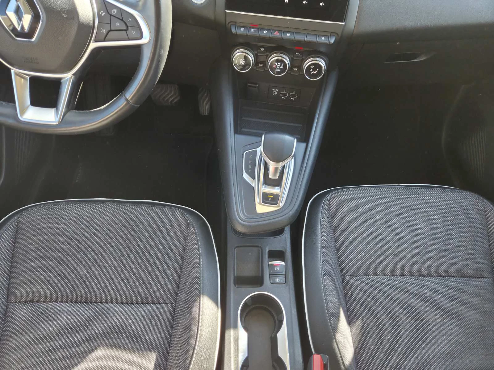 Renault Captur 1900 ���� �� ����������. 1.3  Mild Hybrid | Mobile.bg � ����������� 8