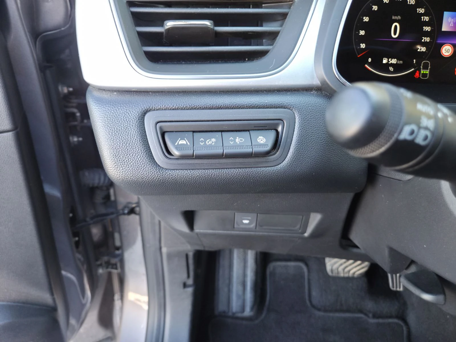 Renault Captur 1900 ���� �� ����������. 1.3  Mild Hybrid | Mobile.bg � ����������� 9