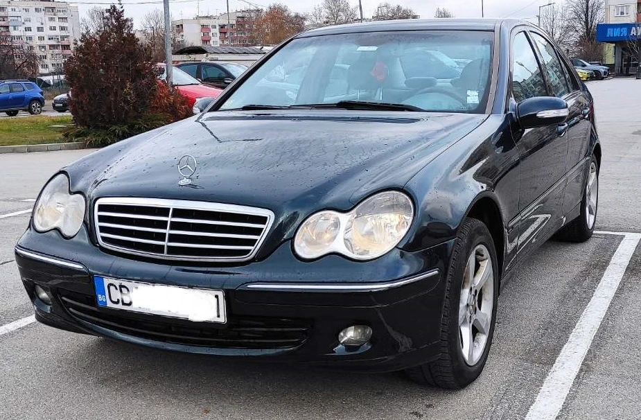 Mercedes-Benz C 220