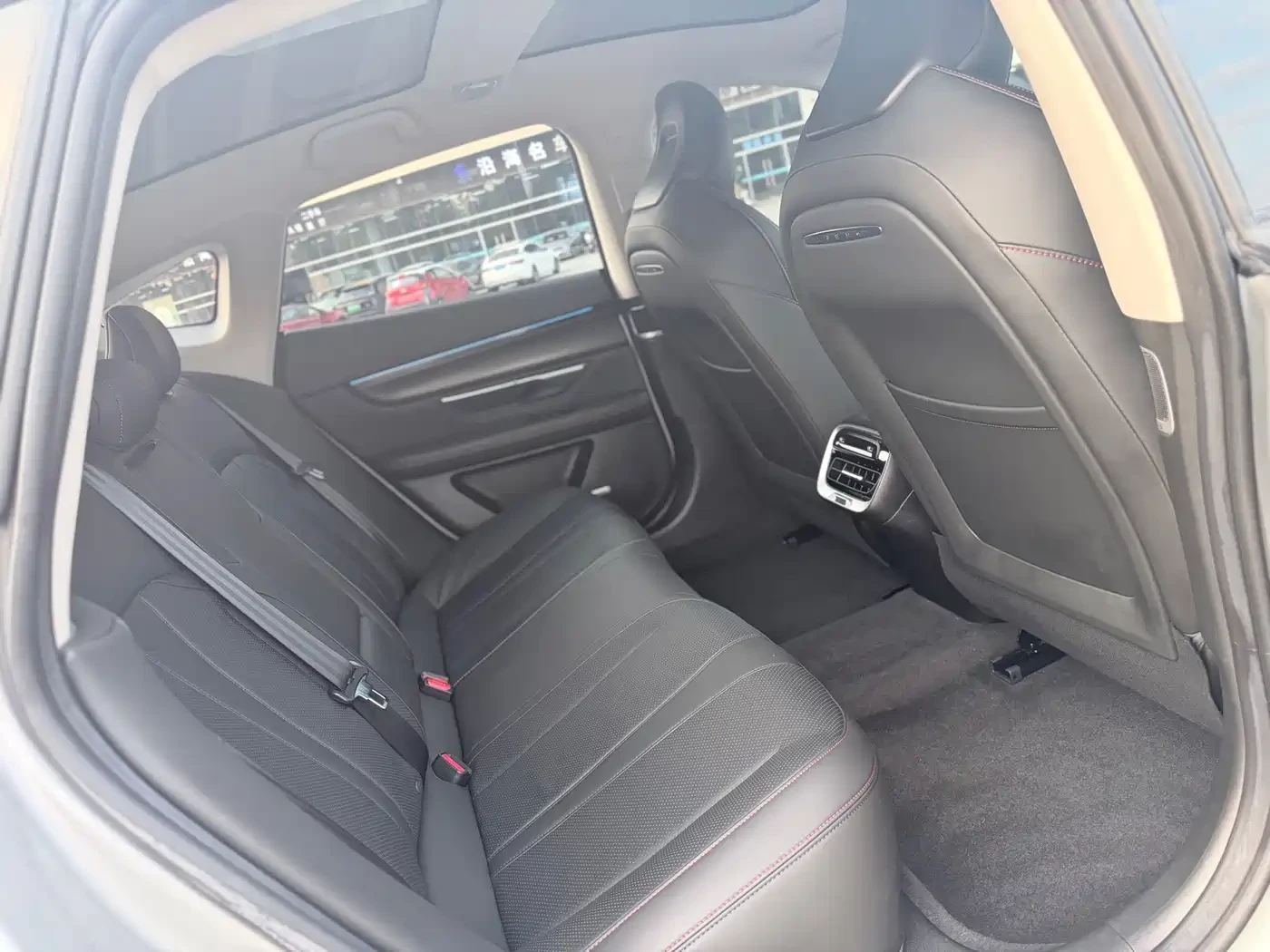 Xpeng P7 480E* ������* �������* ��������* ������ ����*  | Mobile.bg � ����������� 12
