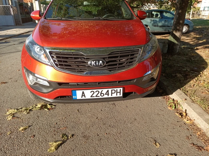 Kia Sportage, снимка 1 - Автомобили и джипове - 47378322